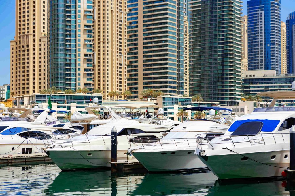How To Choose The Best Yacht Rental Dubai Company